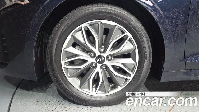 Kia K5 Hybrid (III) Noblesse 2020 — фото 5