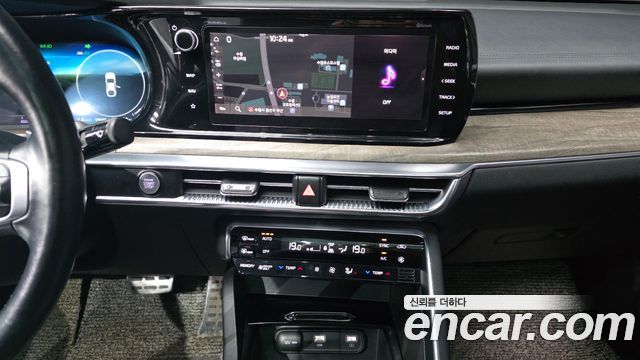 Kia K5 Hybrid (III) Noblesse 2020 — фото 13