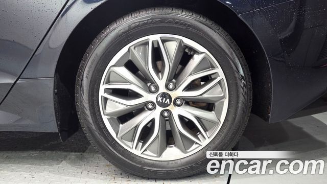 Kia K5 Hybrid (III) Noblesse 2020 — фото 21