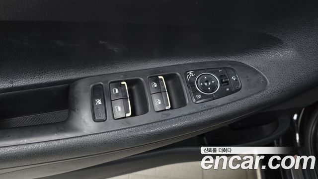 Hyundai Grandeur (IG) 3.0 LPi Modern Basic (Rental Car) 2019 — фото 16