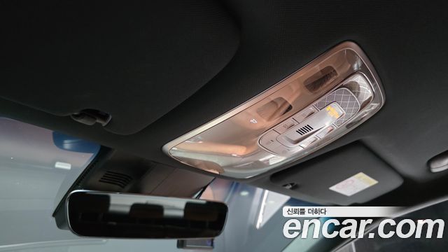 Genesis GV70 2.2 Diesel 2WD 2021 — фото 18