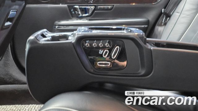 Jaguar XJ 3.0D Premium Luxury LWB X351 2017 — фото 18