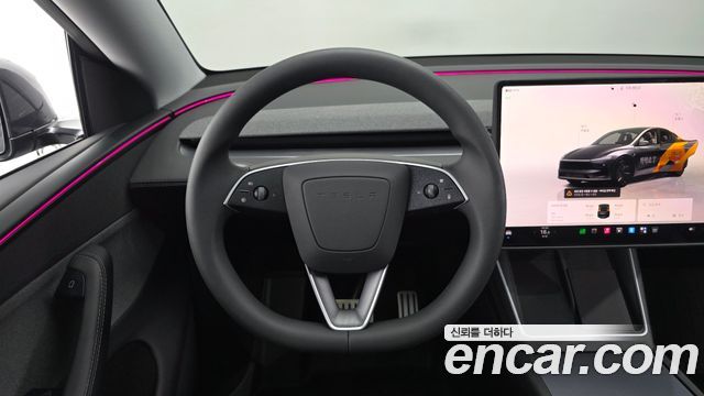 Tesla Model Y RWD 2025 — фото 17