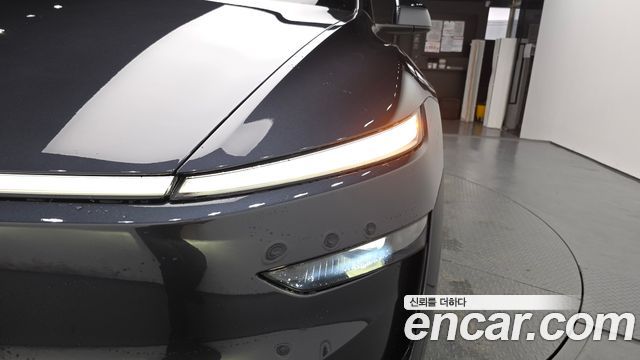 Tesla Model Y RWD 2025 — фото 28