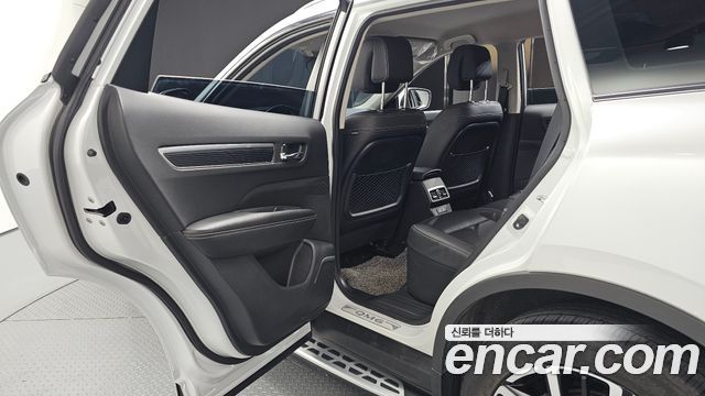 Renault Korea QM6 2.0 GDe RE Signature 2WD 2022 — фото 11
