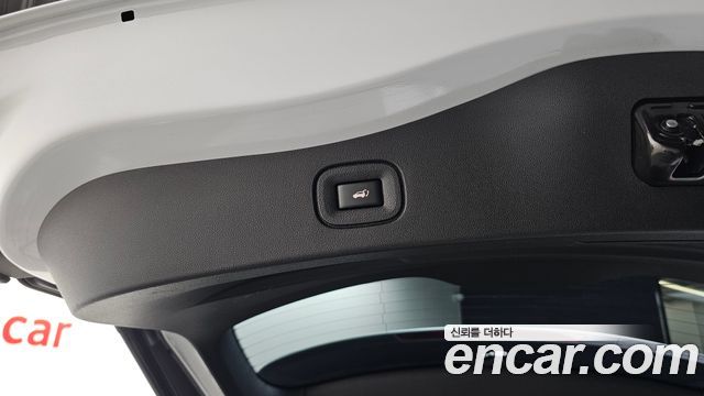 Renault Korea QM6 2.0 GDe RE Signature 2WD 2022 — фото 32