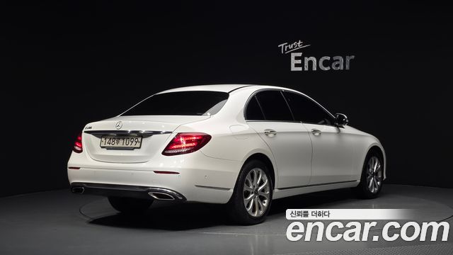 Mercedes-Benz E-Class (W213) E300 Exclusive 2018 — фото 2