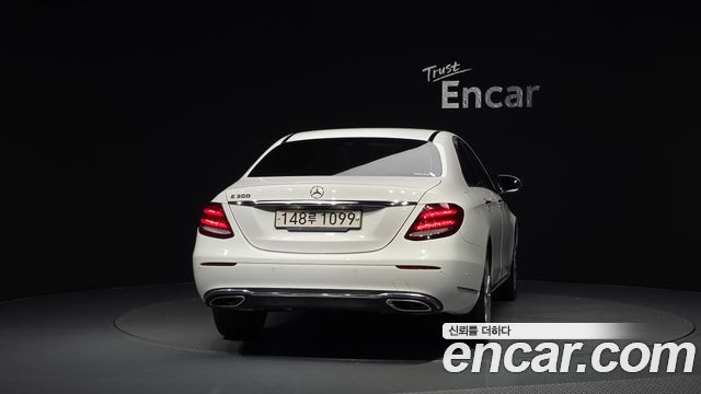 Mercedes-Benz E-Class (W213) E300 Exclusive 2018 — фото 4