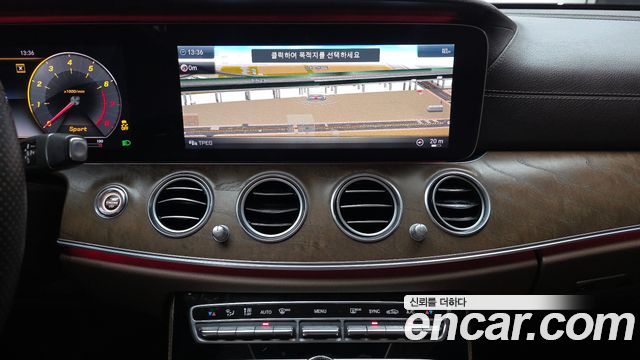 Mercedes-Benz E-Class (W213) E300 Exclusive 2018 — фото 14