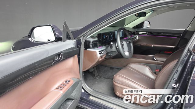 Hyundai Grandeur (GN7) 2,5 Gasoline 2WD Premium 2023 — фото 10
