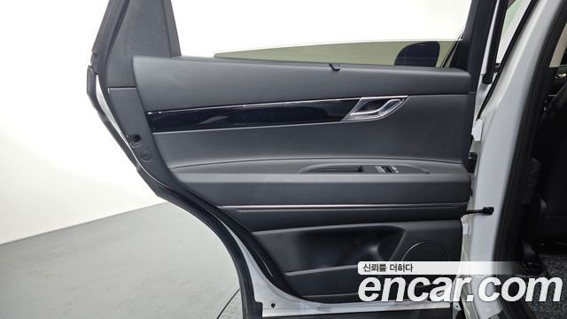 Genesis GV80 2.5T Gasoline AWD 2022 — фото 25