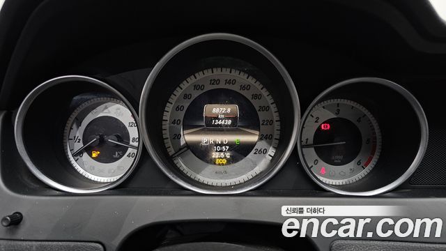 Mercedes-Benz C-Class (W204) C220 CDI Coupe 2013 — фото 8