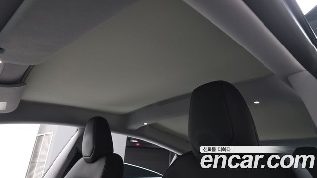 Tesla Model 3 RWD 2024 — фото 16
