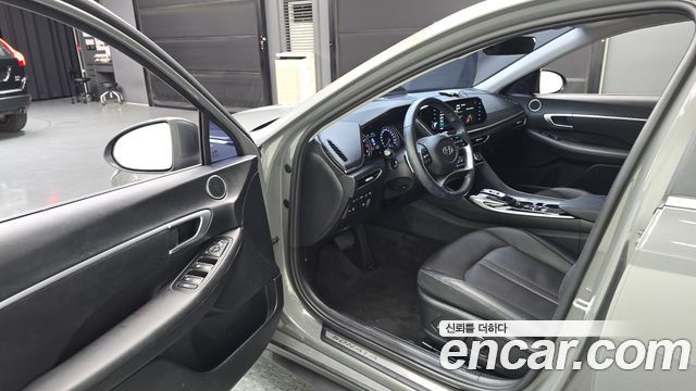 Hyundai Sonata (DN8) 2.0 Premium 2021 — фото 10