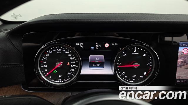 Mercedes-Benz E-Class (W213) E220d 4MATIC Exclusive 2019 — фото 8