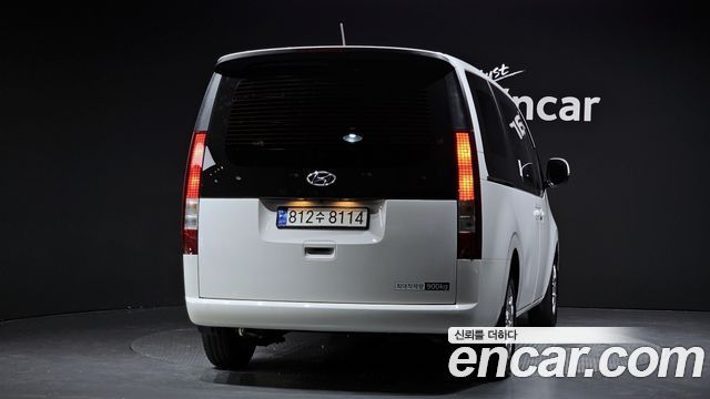 Hyundai Staria L3.5 Cargo 3-Seater Modern 2023 — фото 4