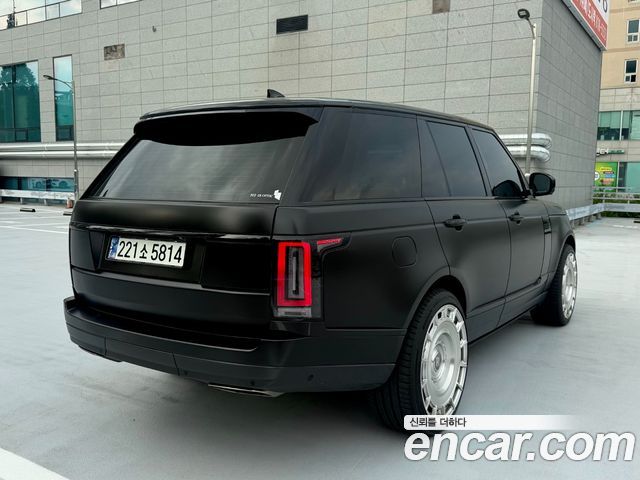 Land Rover Range Rover (IV) 4.4 SDV8 AB DIESEL 2019 — фото 2