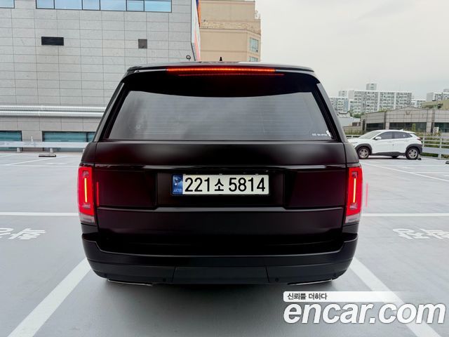 Land Rover Range Rover (IV) 4.4 SDV8 AB DIESEL 2019 — фото 4