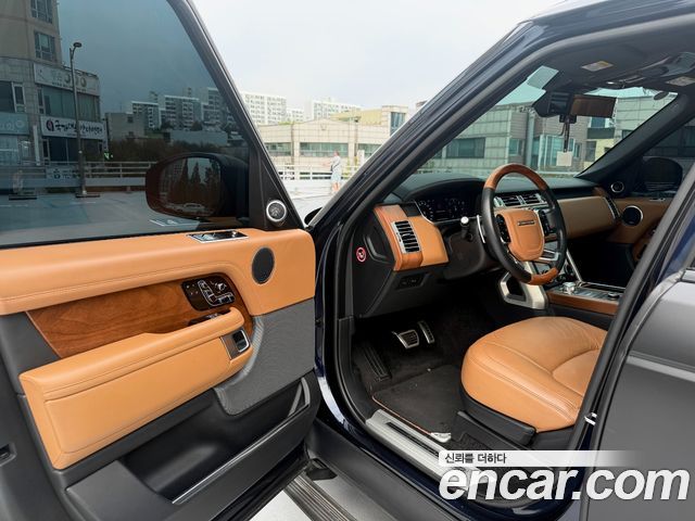 Land Rover Range Rover (IV) 4.4 SDV8 AB DIESEL 2019 — фото 10