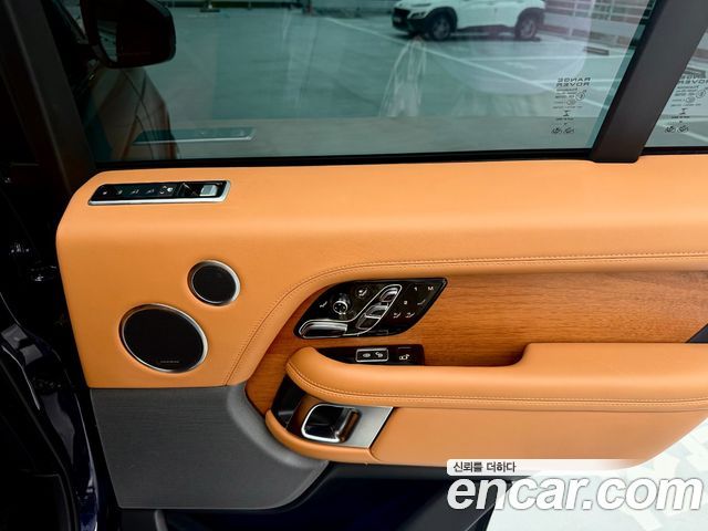 Land Rover Range Rover (IV) 4.4 SDV8 AB DIESEL 2019 — фото 14