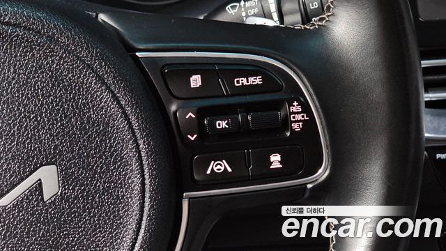 Kia Niro Plus Air 2023 — фото 17