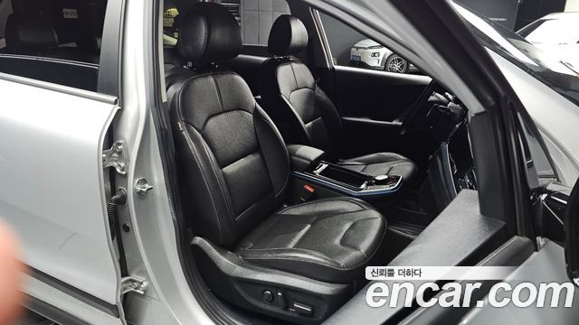 Kia Niro Plus Air 2023 — фото 26