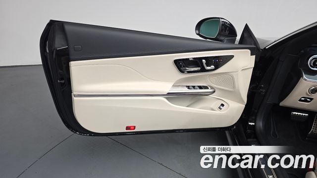 Mercedes-Benz CLE-Class (C236) CLE200 Cabriolet 2026 — фото 30