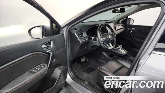 Renault Korea Captur 1.3 TCe Edition Paris 2020 — фото 10