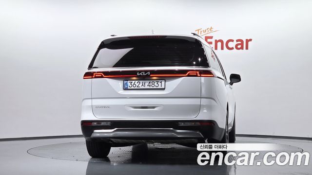 Kia Carnival (IV) Gasoline 9-Seater Noblesse 2023 — фото 4