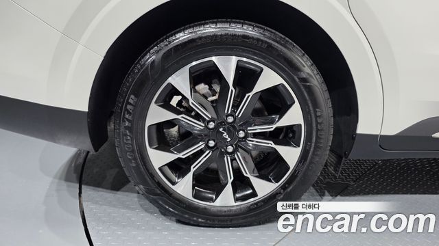 Kia Carnival (IV) Gasoline 9-Seater Noblesse 2023 — фото 5