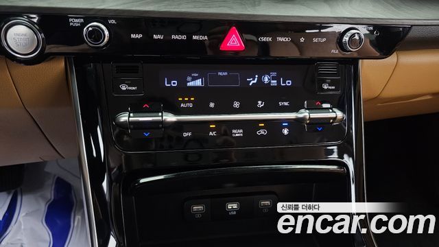 Kia Carnival (IV) Gasoline 9-Seater Noblesse 2023 — фото 19