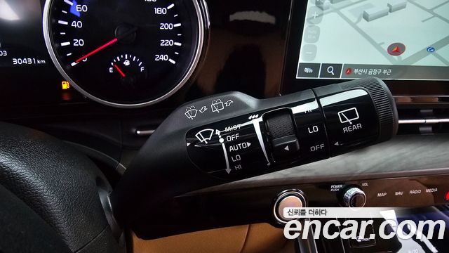 Kia Carnival (IV) Gasoline 9-Seater Noblesse 2023 — фото 27