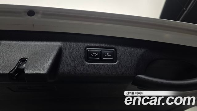 Kia Carnival (IV) Gasoline 9-Seater Noblesse 2023 — фото 34