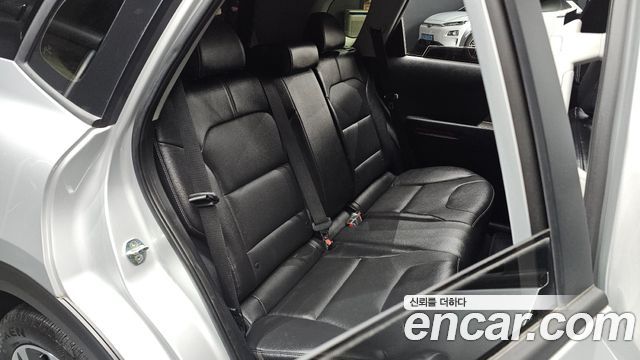 Kia Niro Plus Air 2023 — фото 10