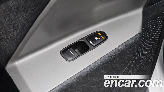Kia Niro Plus Air 2023 — фото 20