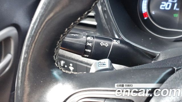 Kia Niro Plus Air 2023 — фото 29