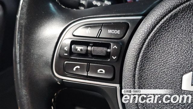 Kia Niro Plus Air 2023 — фото 30