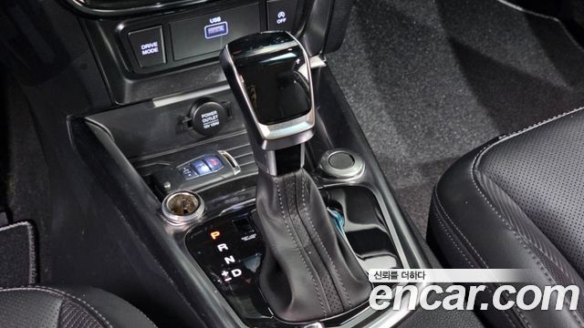 KG Mobility (SsangYong) Very New Tivoli Gasoline 1.5 2WD V7 2023 — фото 9
