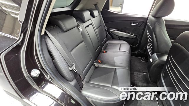 KG Mobility (SsangYong) Very New Tivoli Gasoline 1.5 2WD V7 2023 — фото 11