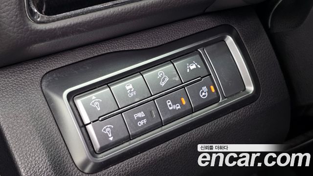 KG Mobility (SsangYong) Very New Tivoli Gasoline 1.5 2WD V7 2023 — фото 20