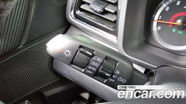 KG Mobility (SsangYong) Very New Tivoli Gasoline 1.5 2WD V7 2023 — фото 33