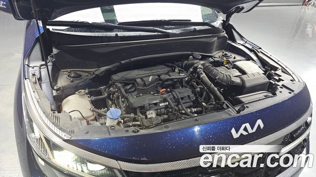 Kia Seltos Gasoline 1.6 Turbo 2WD Signature 2023 — фото 6