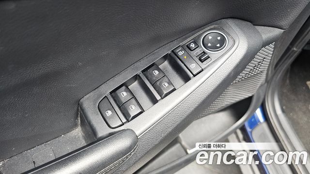 Kia Seltos Gasoline 1.6 Turbo 2WD Signature 2023 — фото 18