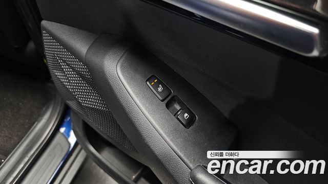 Kia Seltos Gasoline 1.6 Turbo 2WD Signature 2023 — фото 19