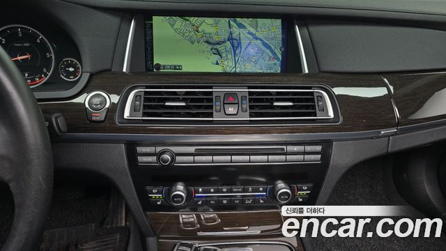 BMW 7 Series (F01) 730d 2013 — фото 15