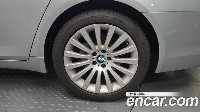BMW 7 Series (F01) 730d 2013 — фото 21