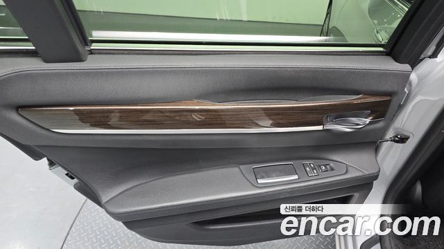 BMW 7 Series (F01) 730d 2013 — фото 25