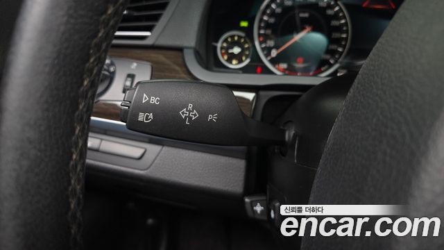 BMW 7 Series (F01) 730d 2013 — фото 29