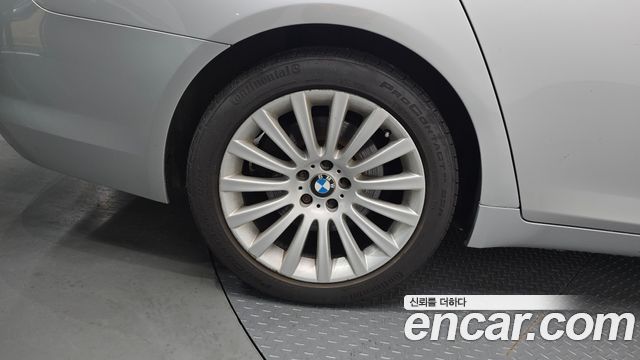 BMW 7 Series (F01) 730d 2013 — фото 33