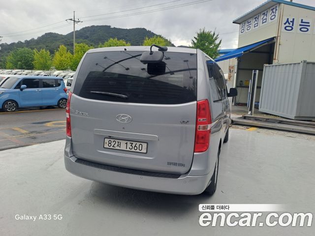 Hyundai Grand Starex Van 3-Seater Smart 2021 — фото 2